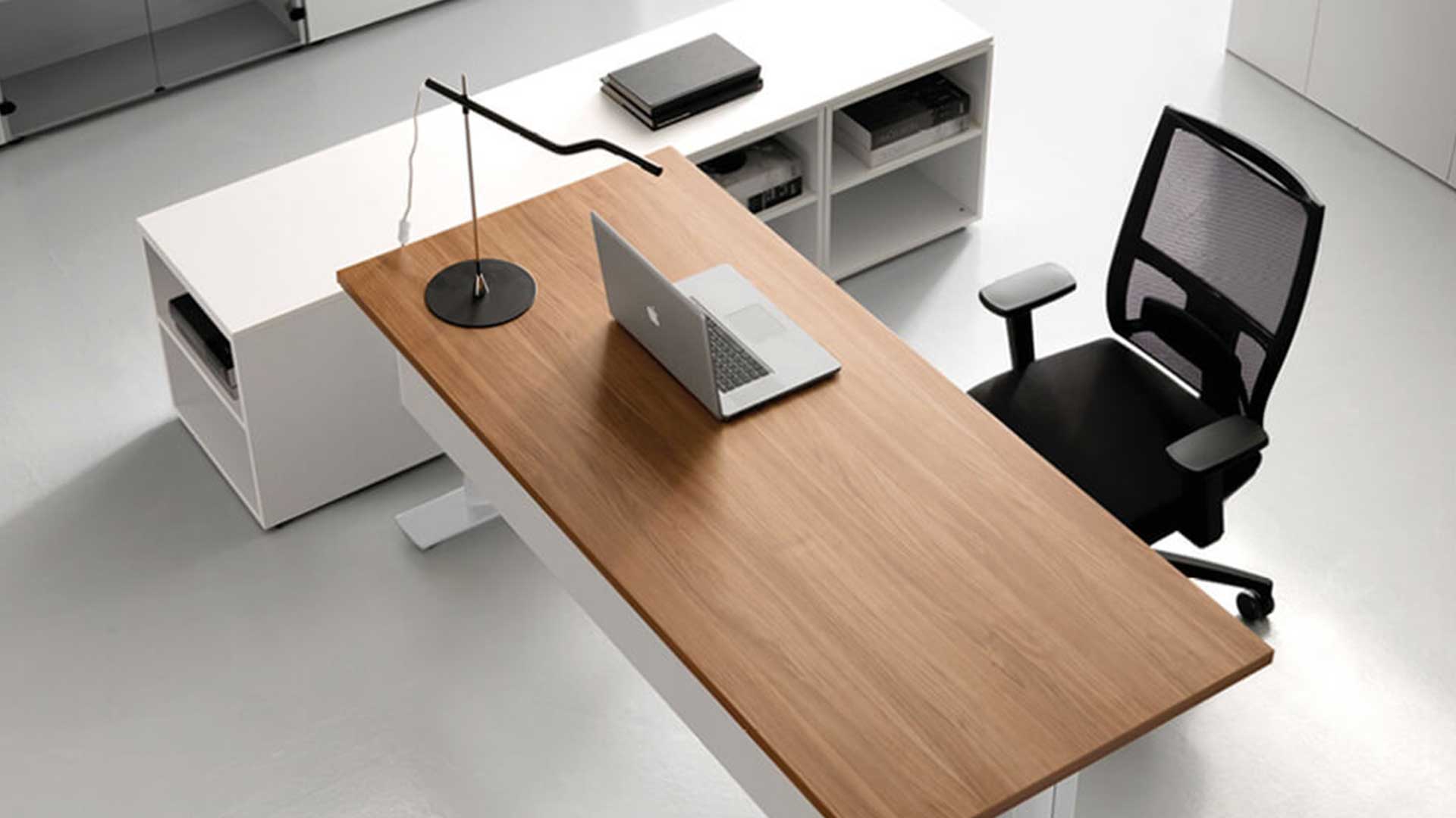 TDESK-03