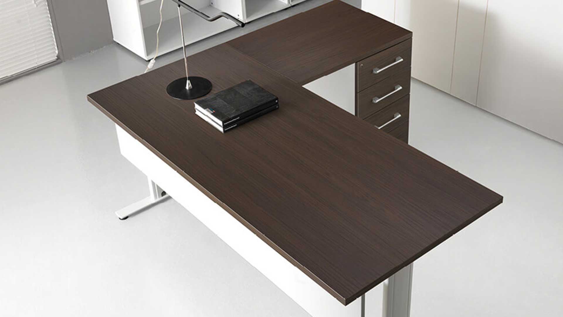 TDESK-08